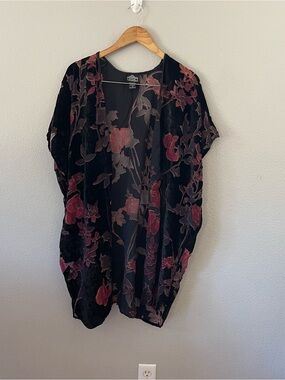 Angie black/red floral burnout velvet open-front kimono duster size s